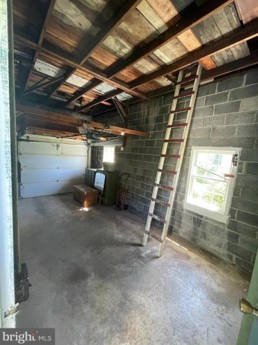 1412 Holland Rd, Southampton PA  18966-2707 exterior