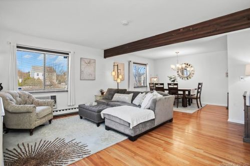 146 Cold Spring Rd, Stamford, CT 06905-4208