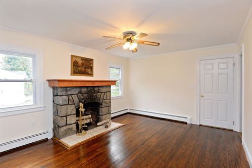 115 Orchard Rd, Mahopac, NY 10541-1118