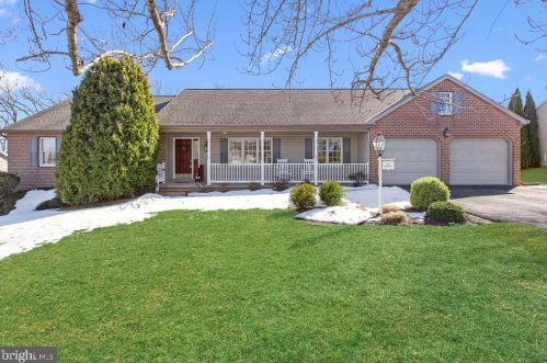 1030 Woodridge Rd, Red Lion, PA 17356-9605