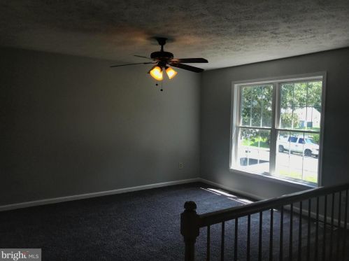 11820 Falcon Ridge Dr, Fredericksburg VA  22407-7345 exterior