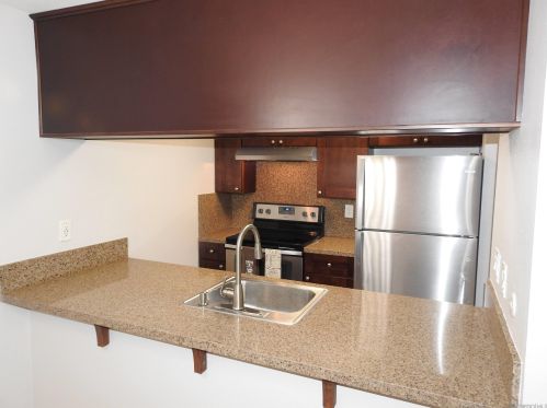 816 27th St, San Diego CA 92102-2758 exterior