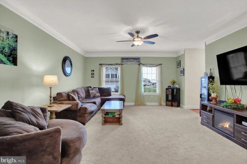 385 Thoroughbred Dr, York Haven PA  exterior