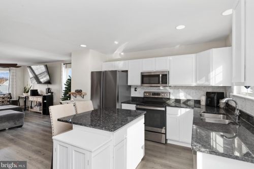 50 Bluegrass Way, York Haven PA  17370 exterior