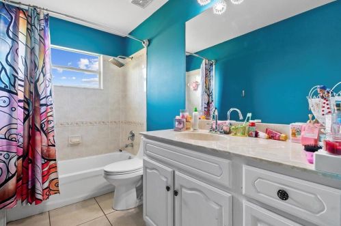 631 Sandbar Ter, Fort Pierce FL  34953-1958 exterior