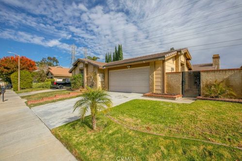 25776 Covala Ct, Santa Clarita CA  91355-2262 exterior