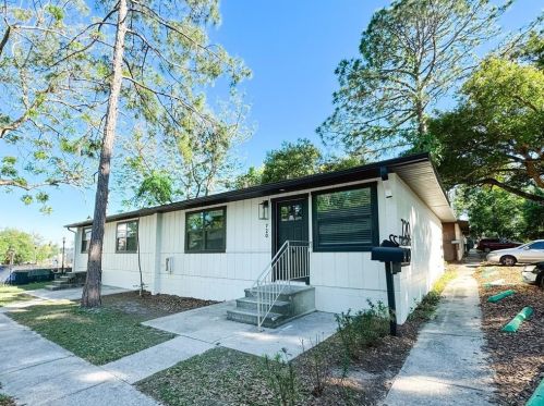 722 Angelina Ln, Lakeland, FL 33801-5503