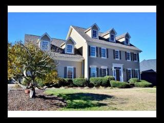 1004 Sussex Dr, Kingsport, TN 37660-5833