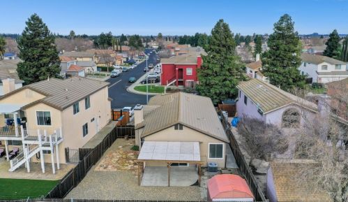 885 Turquoise St, Vacaville CA  95687-7810 exterior