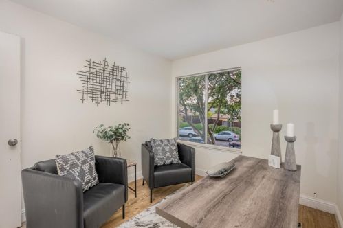 823 Beaver Creek Way, San Jose CA  95133-1237 exterior
