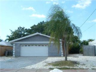 308 Washington Dr, Sarasota, FL 34236-1315