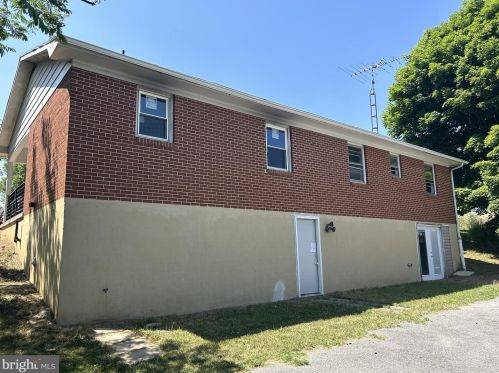 12777 Gearhart Rd, Upton, PA 17225-9102