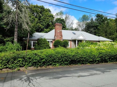 45 Starr Ave, Monticello, NY 12701-1533