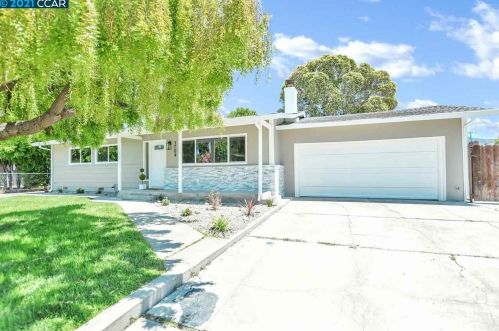 1704 Greer Ave, Concord CA  94521-2244 exterior