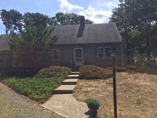 20 Priscilla Cir, Eastham, MA 02642-2344