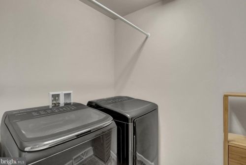 109 Landover Ct, West Enola PA  17025 exterior