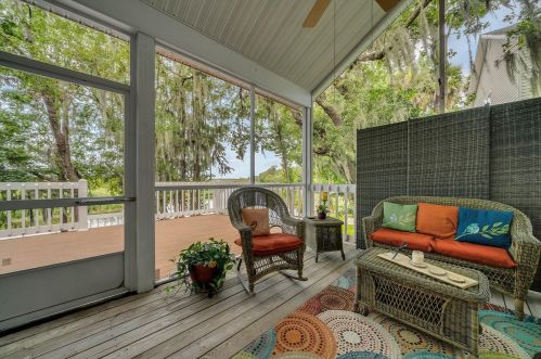 229 Riv Vlg Dr, De Bary FL  32713-4005 exterior