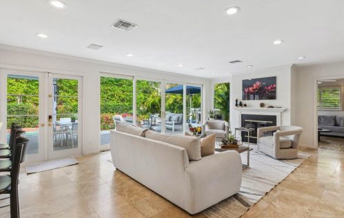 206 Seabreeze Ave, Delray Beach FL  33483-7022 exterior