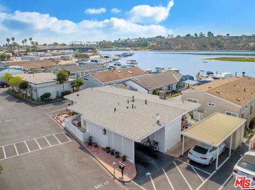 11 Saratoga, Newport Beach, CA 92660-6152