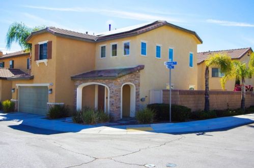 34195 Renton Dr, Lake Elsinore CA  92532 exterior