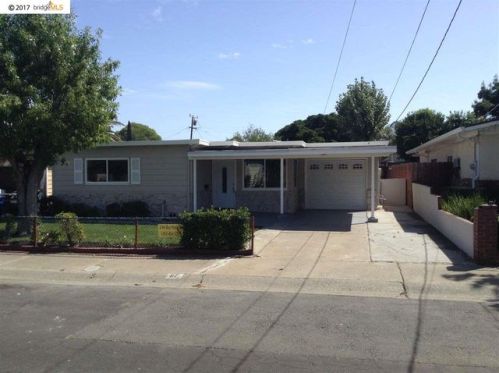 67 Mildred Ave, West Pittsburg, CA 94565-3730