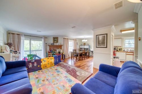 502 Windsor Dr, Palisades Park, NJ 07650-2349