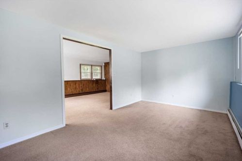 72 Spook Hl Rd, New Hamburg NY  12590-4305 exterior