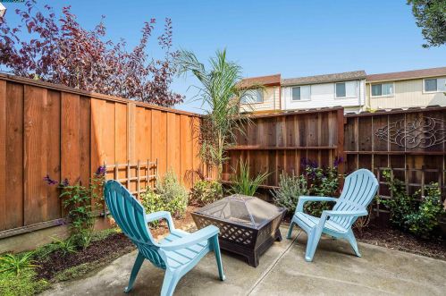 2442 Wright Ct, South San Francisco CA  94080-5257 exterior