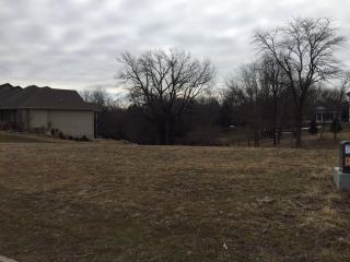 5005 160th St, Des Moines, IA 50323-2599
