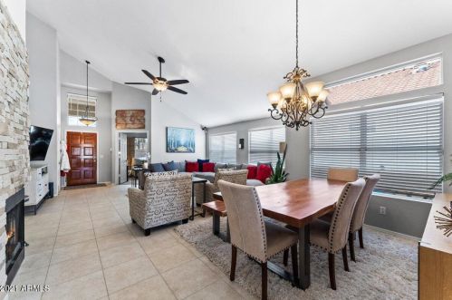 15831 12th Pl, Phoenix, AZ 85048-8650