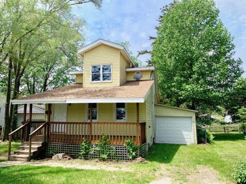 1007 Madison St, Valpo, IN 46385-4160