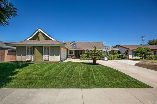 443 Brentwood Ave, Orange, CA 92865-2349