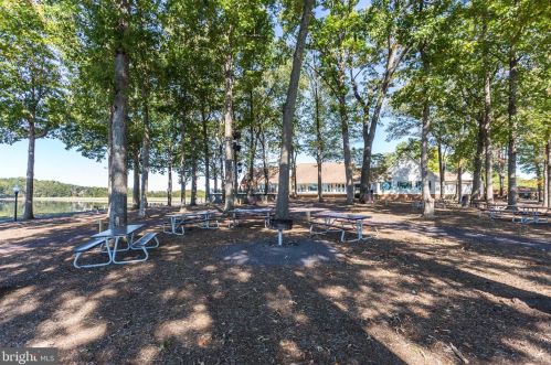 202 Saylers Creek Rd, Locust Grove VA  22508-5119 exterior