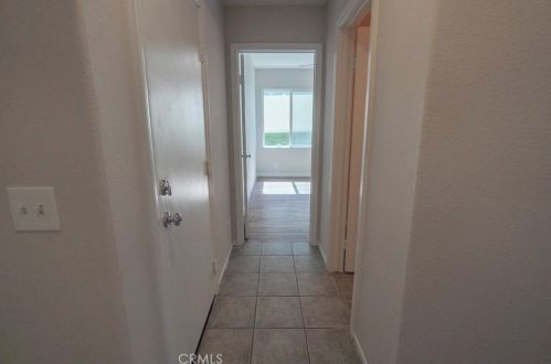 42333 Ridge View Dr, Lancaster CA 93536-7382 exterior