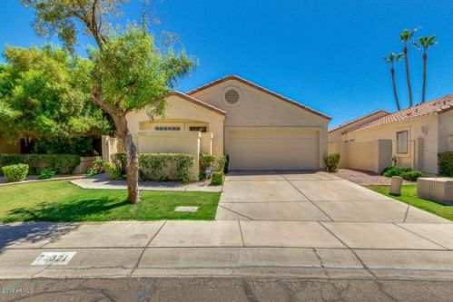 321 Vaughn Ave, Gilbert, AZ 85234-9301