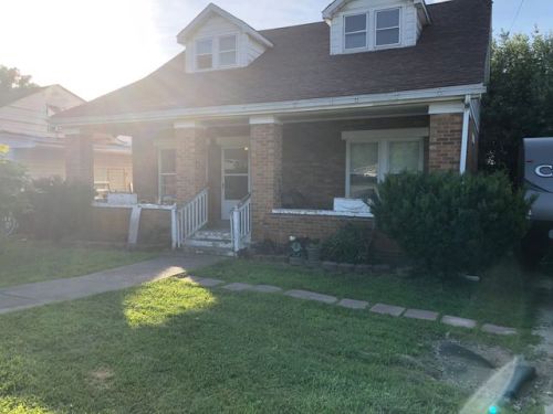 3443 29th St, Ashland, KY 41102-6743