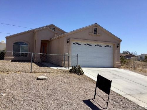 1786 Forest Dr, Bullhead City, AZ 86442-4746