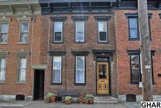 162 Pomfret St, Carlisle PA  17013-3314 exterior