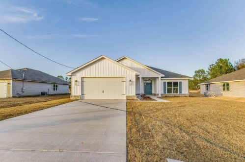 9572 Permenter Rd, Milton, FL 32583-9418