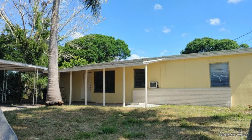 1604 Zephyr Ave, Fort Pierce, FL 34982-5781