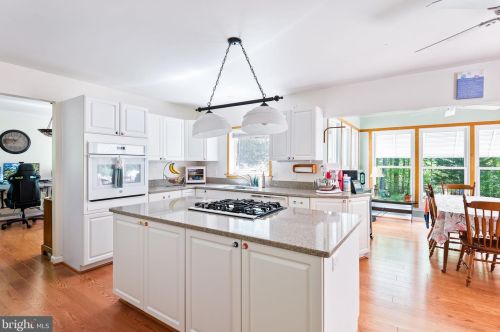 8100 Davmar Ln, Fredericksburg VA  22407-2151 exterior