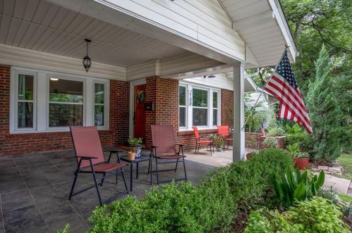 2108 Ashland Ave, Fort Worth TX  76107-4202 exterior