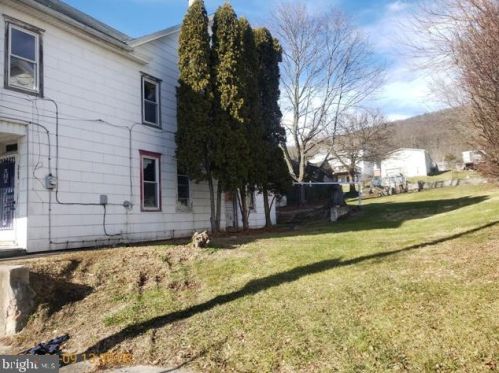 209 Grand Ave, Porter, PA 17980-1033