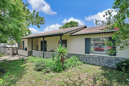 655 David St, Casselberry, FL 32708-2613