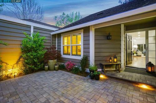 515 Silver Lake Dr, Danville, CA 94526-6256