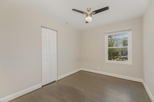 3508 Cloverdale Dr, Greensboro NC  27408-2904 exterior