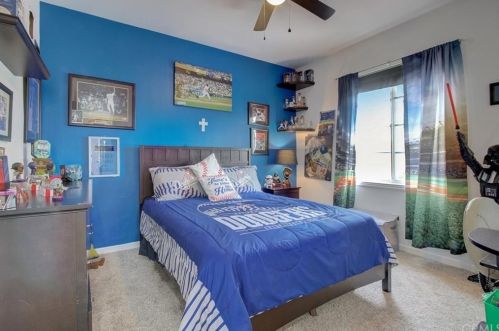 5391 Evening Sky Dr, Simi Valley CA  93063-5744 exterior