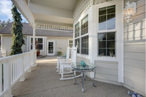 125 Scotia Pne Cir, Grass Valley CA  95945-5418 exterior