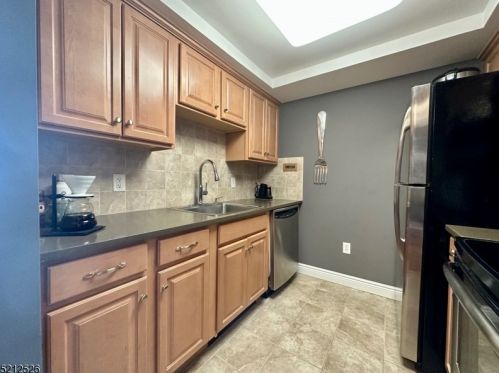 7 Prospect St, Morristown NJ  07960-9300 exterior