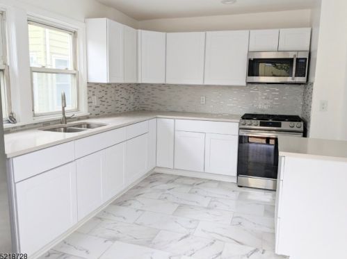 33 Wilcox Ave, East Orange NJ  07018-3320 exterior